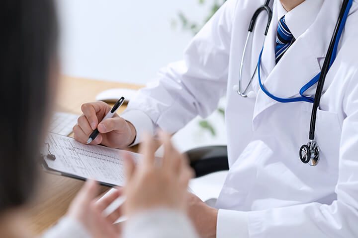 各科の専門医が診察